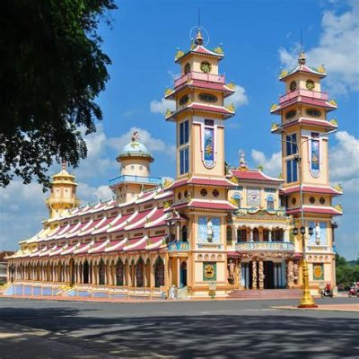 Cao Dai Temple: Renowned for Its Architectural Splendor and Spiritual Significance!