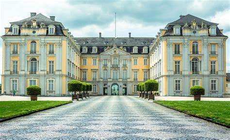 Schloss Augustusburg - Gotik Mimari ve Şaşırtıcı Manzaralar ile Dolup Taşmış Bir Şölen!